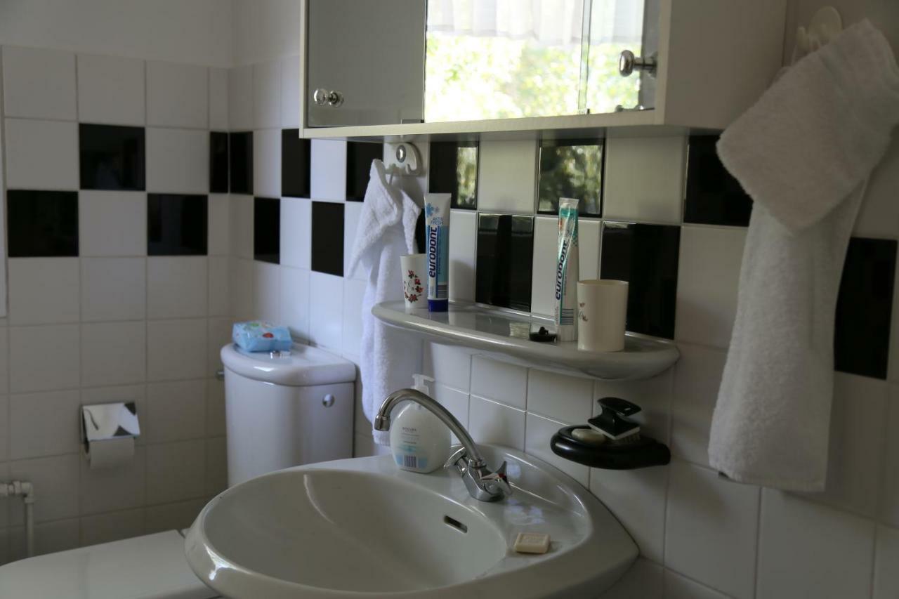 Am Klinikum Apartment Золинген Екстериор снимка